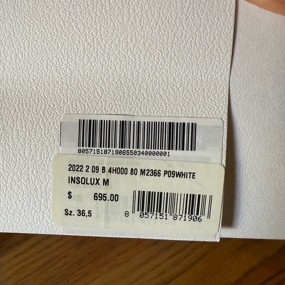 Moncler Women’s Silver and Cream Boots - Picture 8 of 13